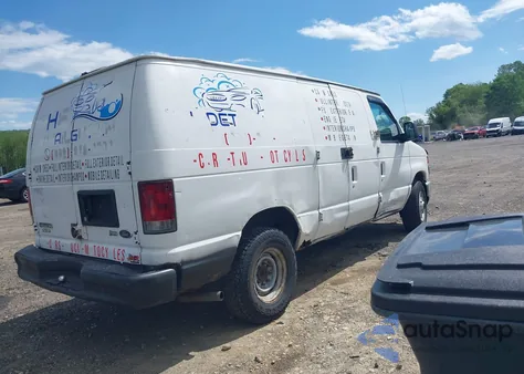 2010 Ford E-250 Commercial/Recreational z USA, uszkodzony, nr VIN 1FTNE2EW8ADA26159